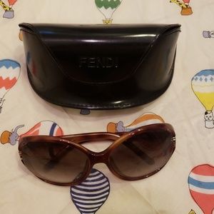 [Sold]Authentic Fendi sunglasses FS 5153
